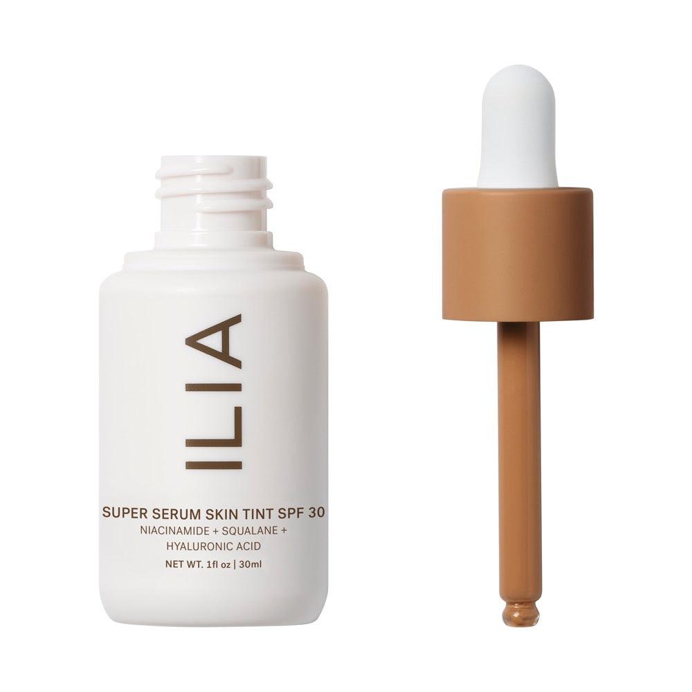 Das Super Serum Skin Tint von ILIA Beauty in der Farbe Kokkini