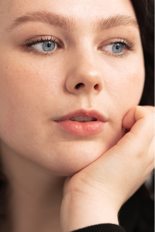 Natural Almond Mascara - black, 10ml