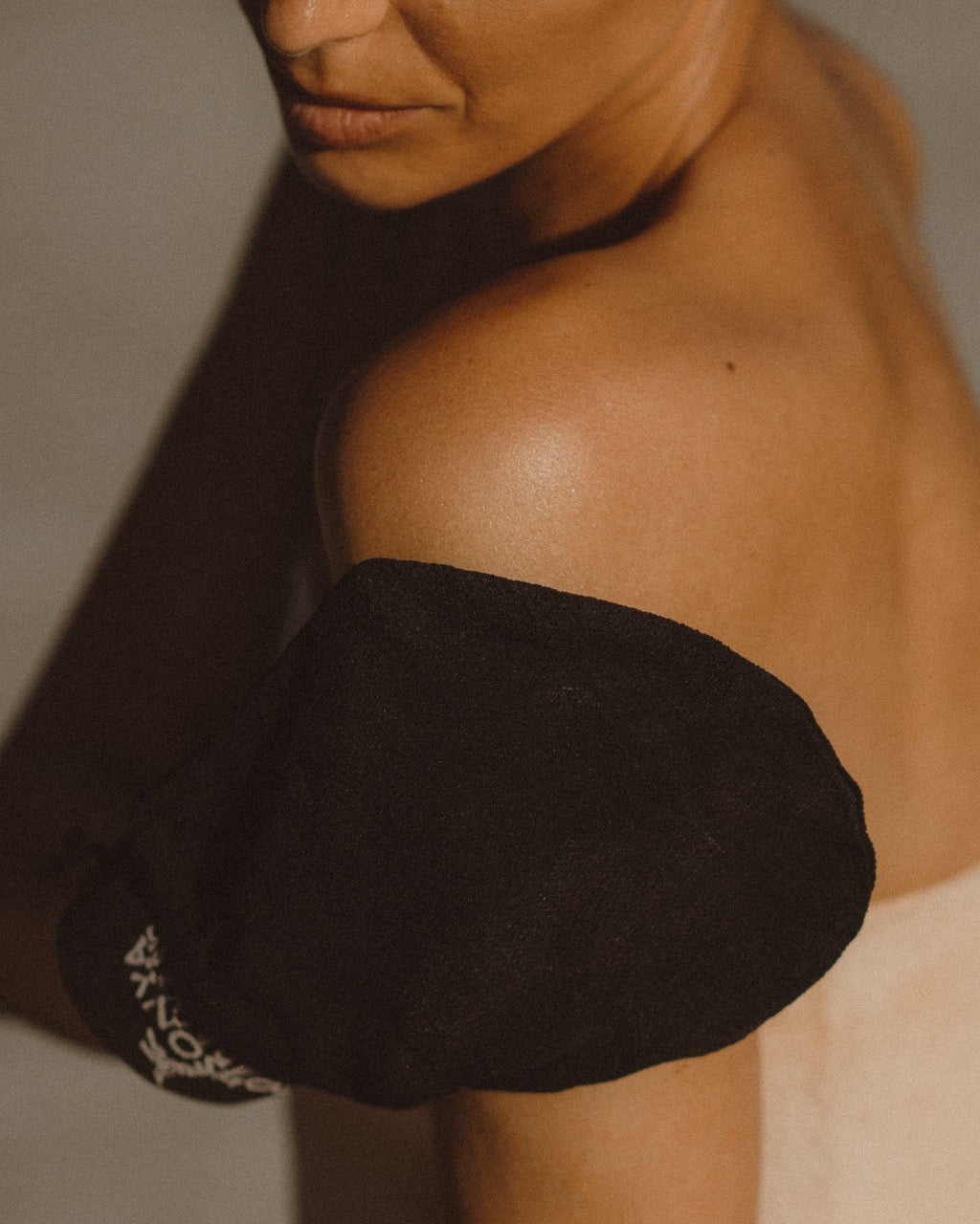 Exfoliating Glove / Peeling-Handschuh