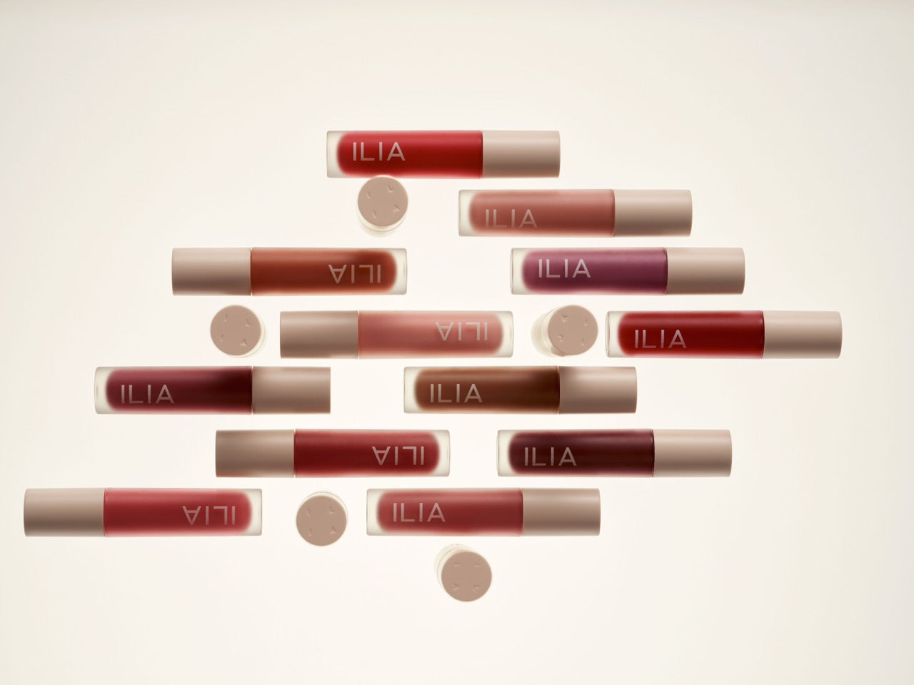 Overglaze Hydrating Lip Gloss - Studio, 5ml