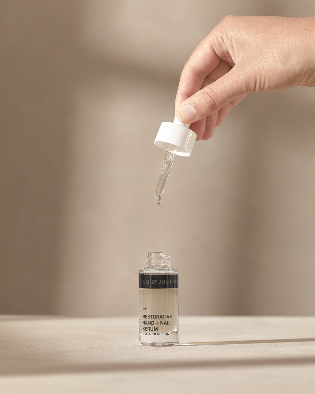 Restorative Hand + Nail Serum (regenerierend + aufbauend), 50ml