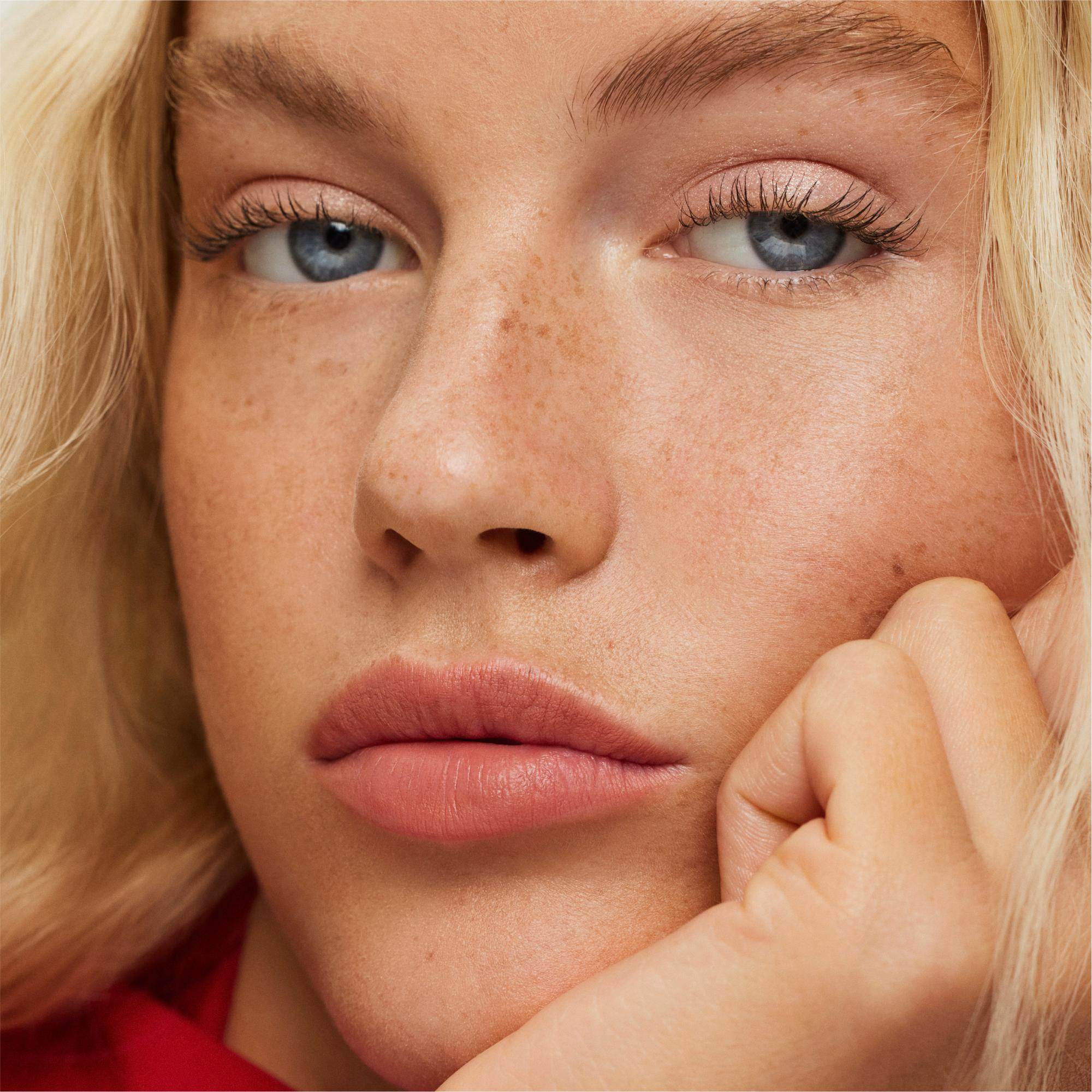 ILIA Beauty Lip Sketch Hydrating Crayon Pampas