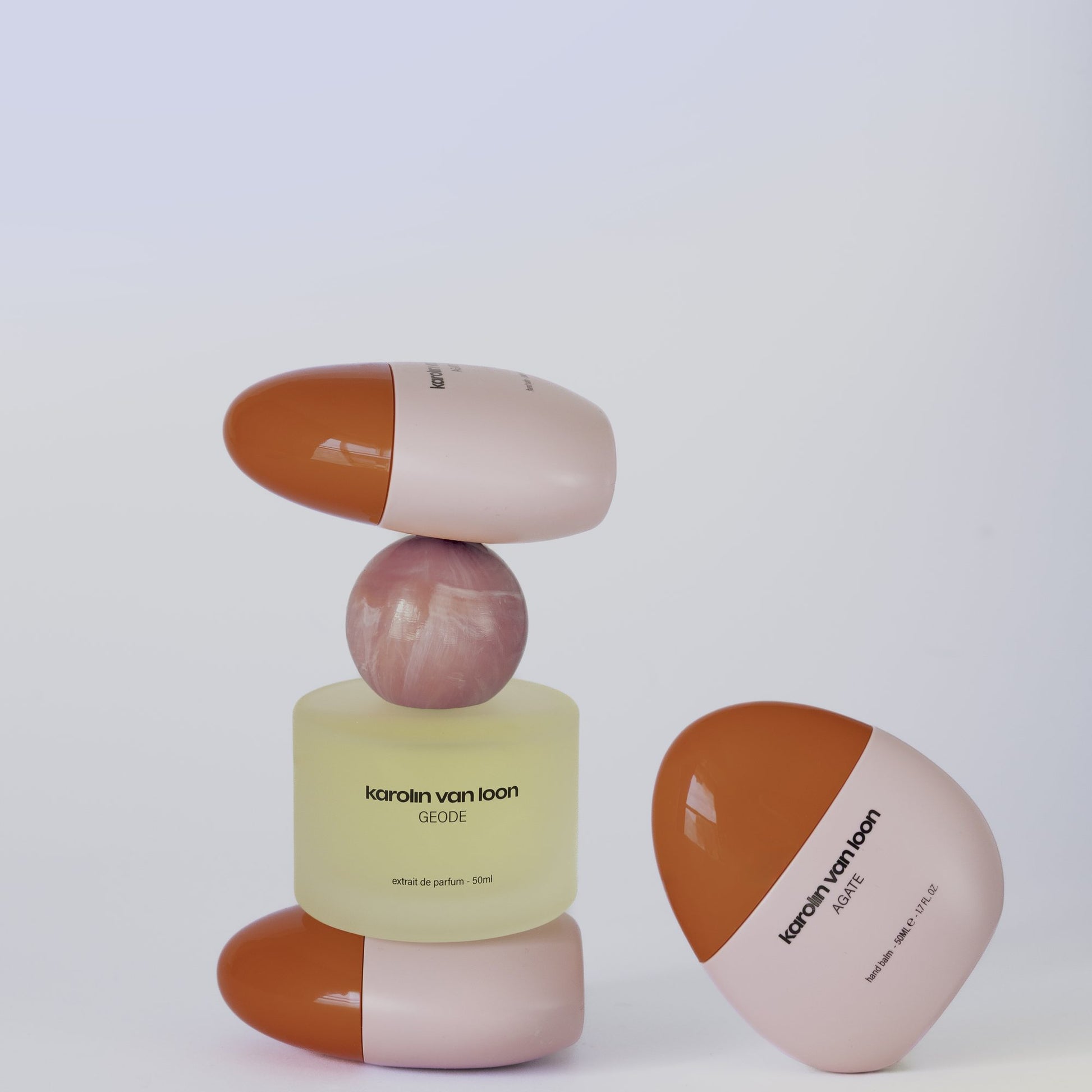 Karolin van Loon Agate Hand Balm – Lifestyle-Aufnahme