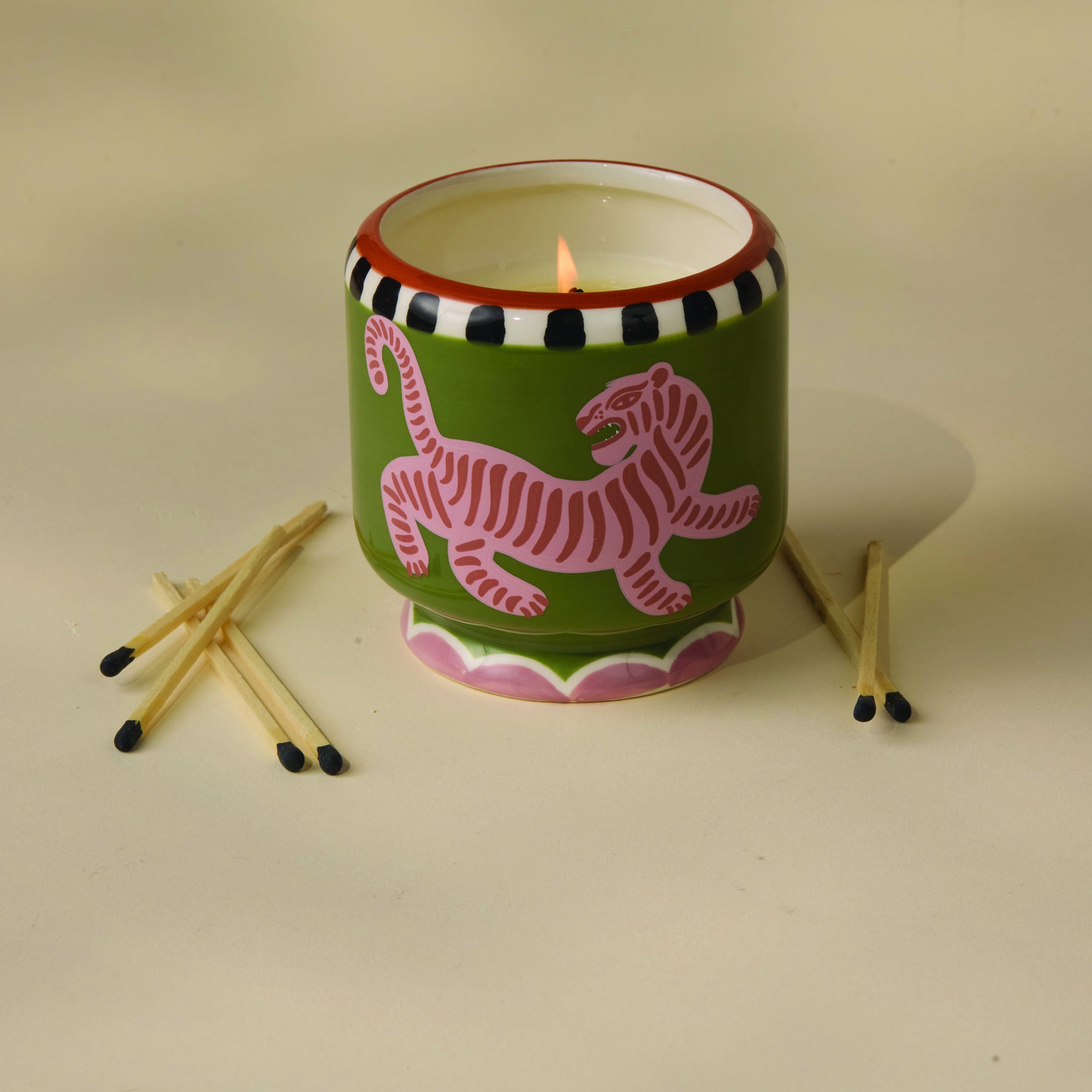 Paddywax A Dopo Keramik-Duftkerze Tiger – Black Cedar & Fig, 226g – Lifestyle