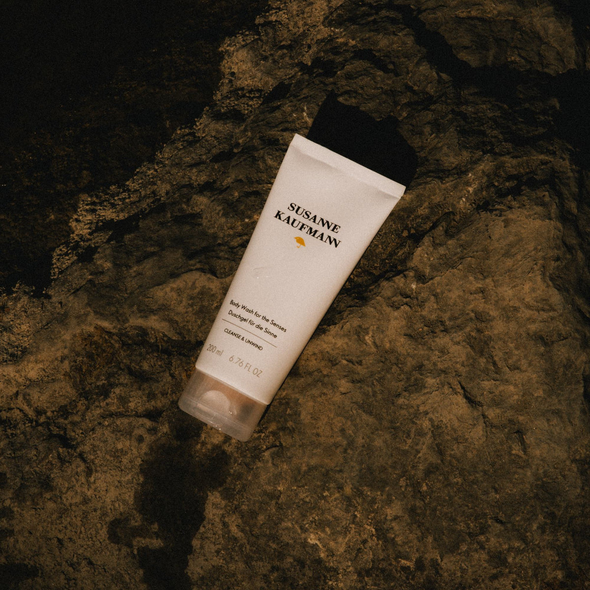 Susanne Kaufmann Body Scrub for the Senses – Tube auf Fels