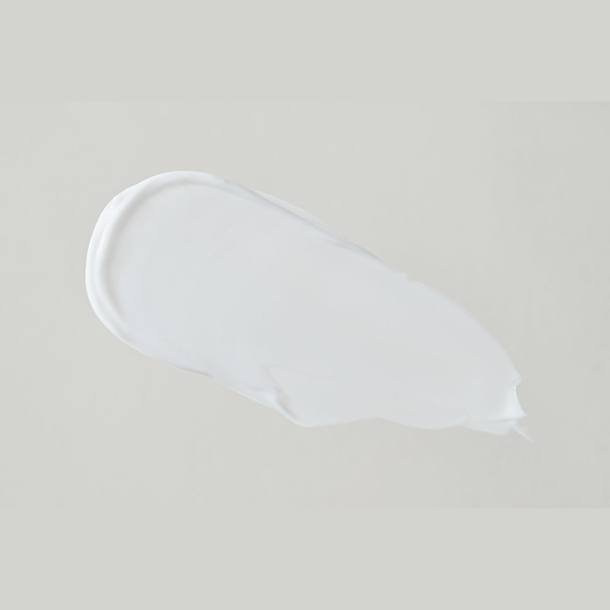 Susanne Kaufmann Nourishing Day Cream / Nährende Tagescreme, 50ml – Textur: cremiger Strich
