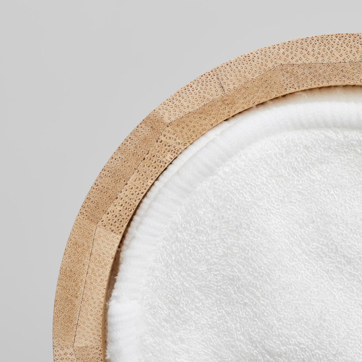 TEAM DR JOSEPH Reusable Bamboo Pads (waschbar), 10 Stück – Pad in Nahaufnahme