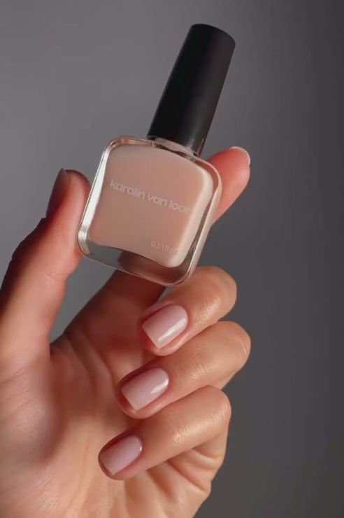 Video laden: 26 La Première (Base Coat / Unterlack), 15ml