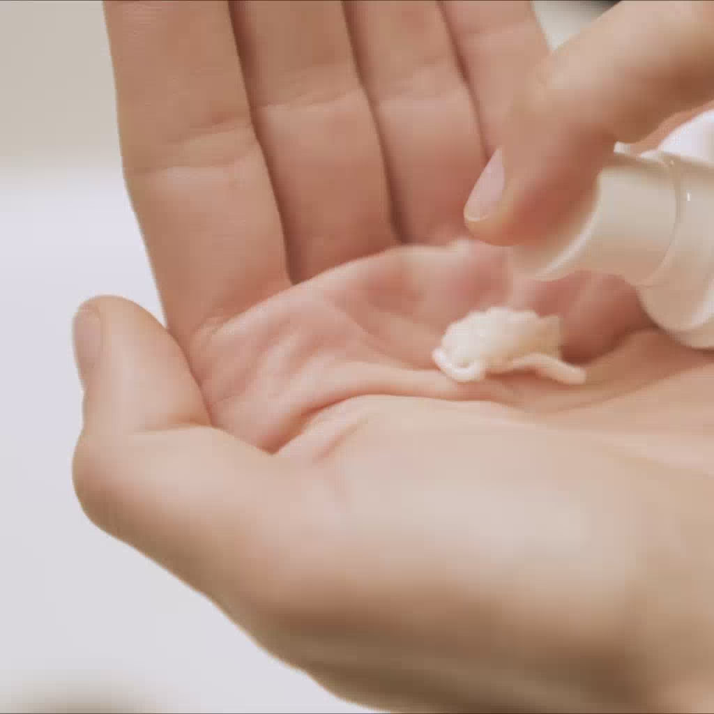 Video laden: Delicate Cleansing Milk, 200ml