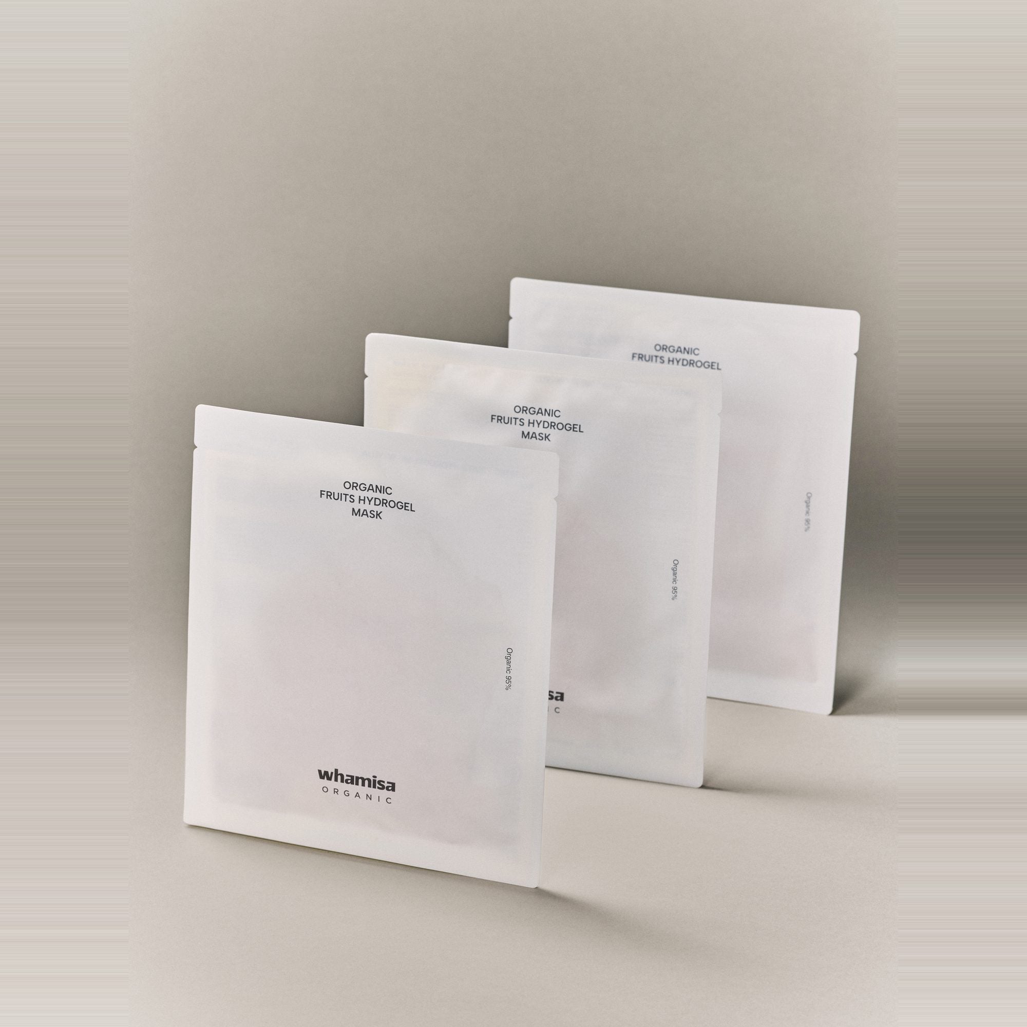 Mehrere Sachets der Fruits Hydrogel Mask hintereinander aufgestellt