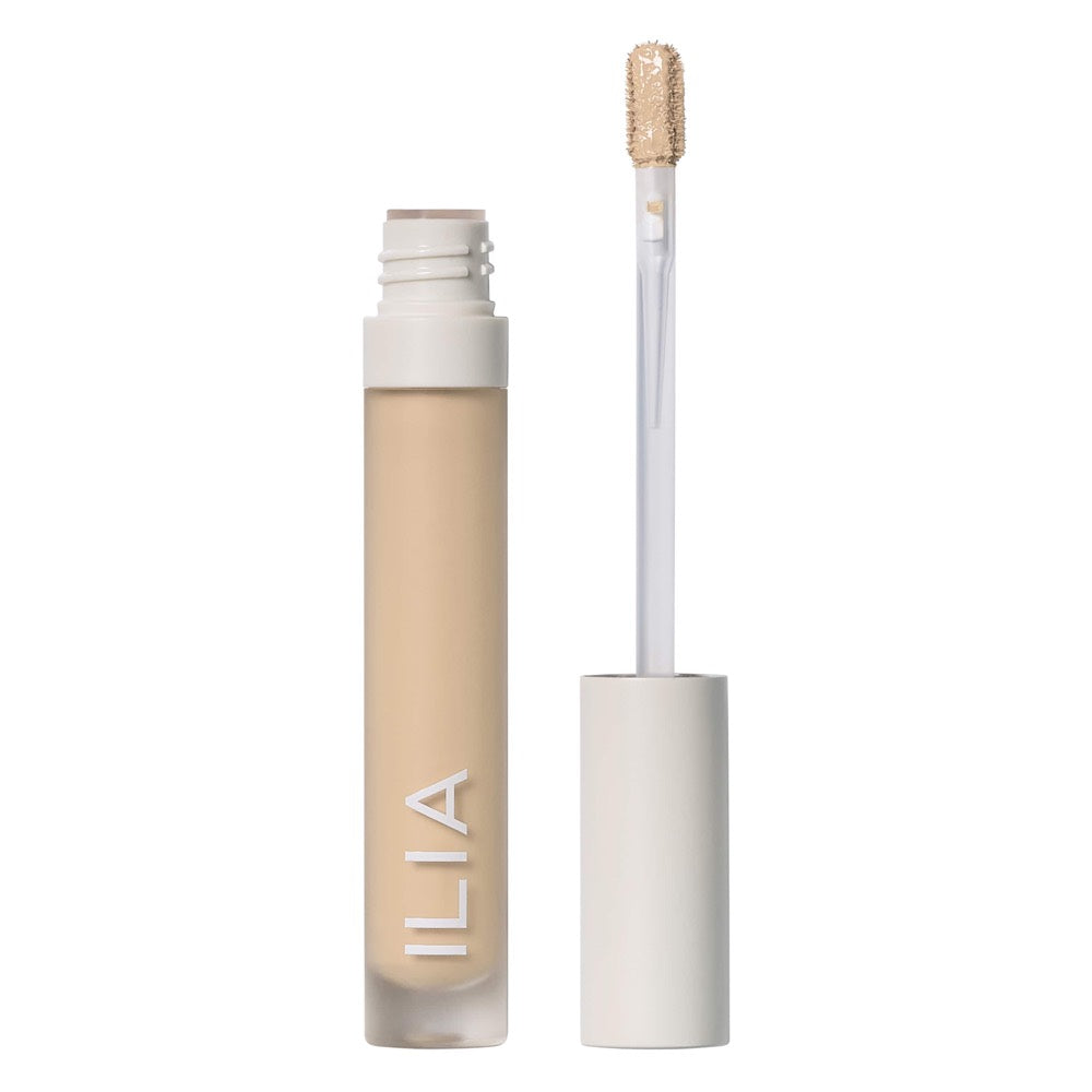 Der True Serum Skin Concealer von Ilia Beauty in der Farbe SC1 Chicory