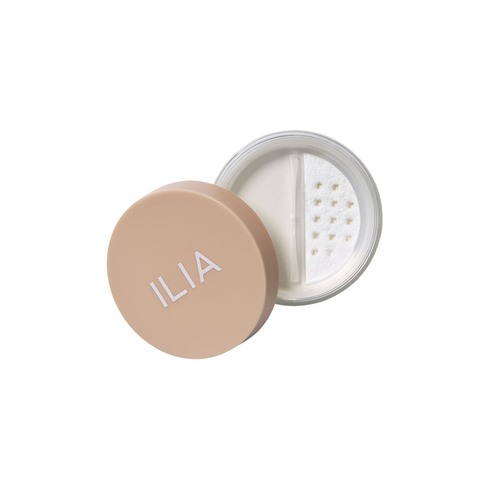 Das Soft Focus Finishing Powder von ILIA Beauty