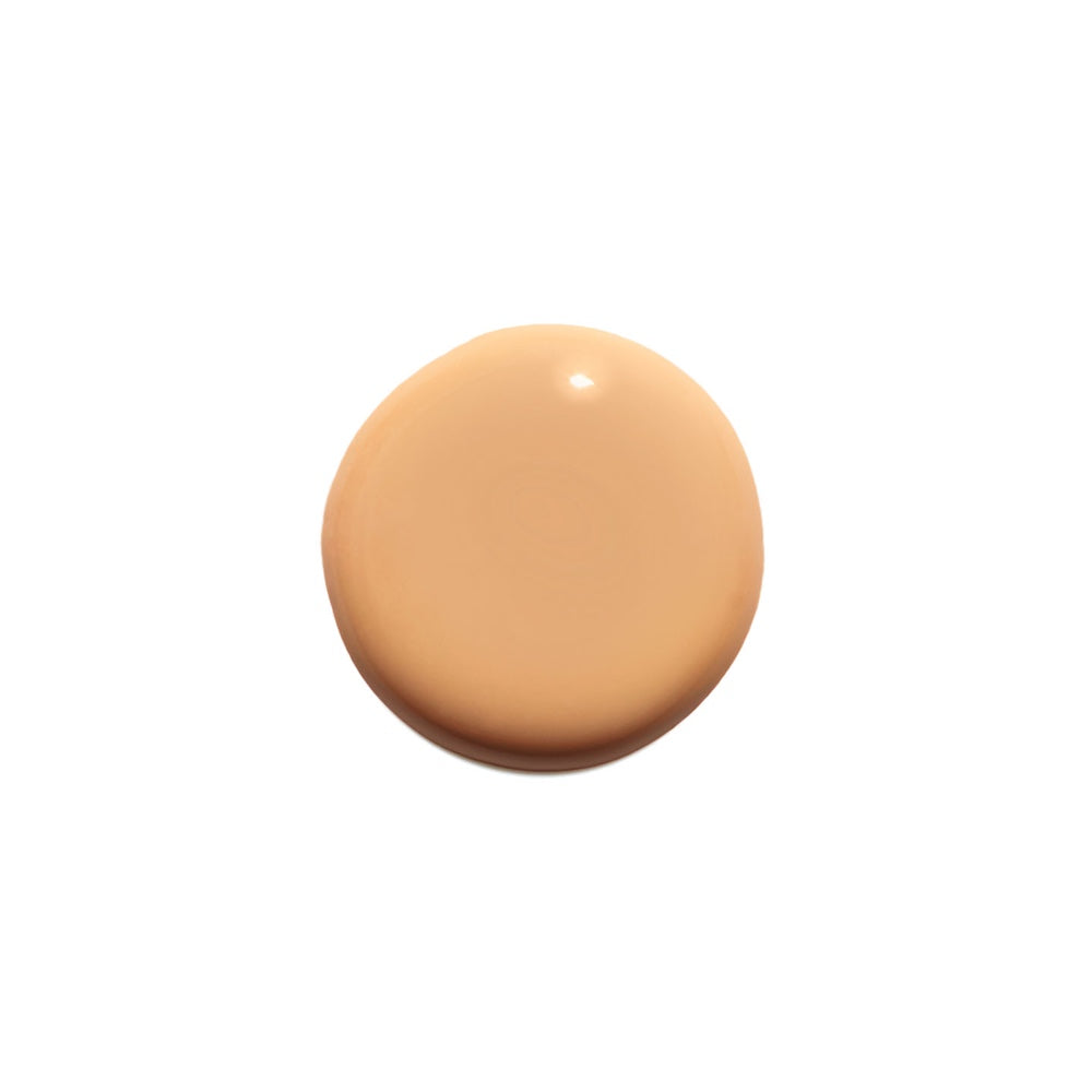 Das Super Serum Skin Tint von ILIA Beauty in der Farbe Shela