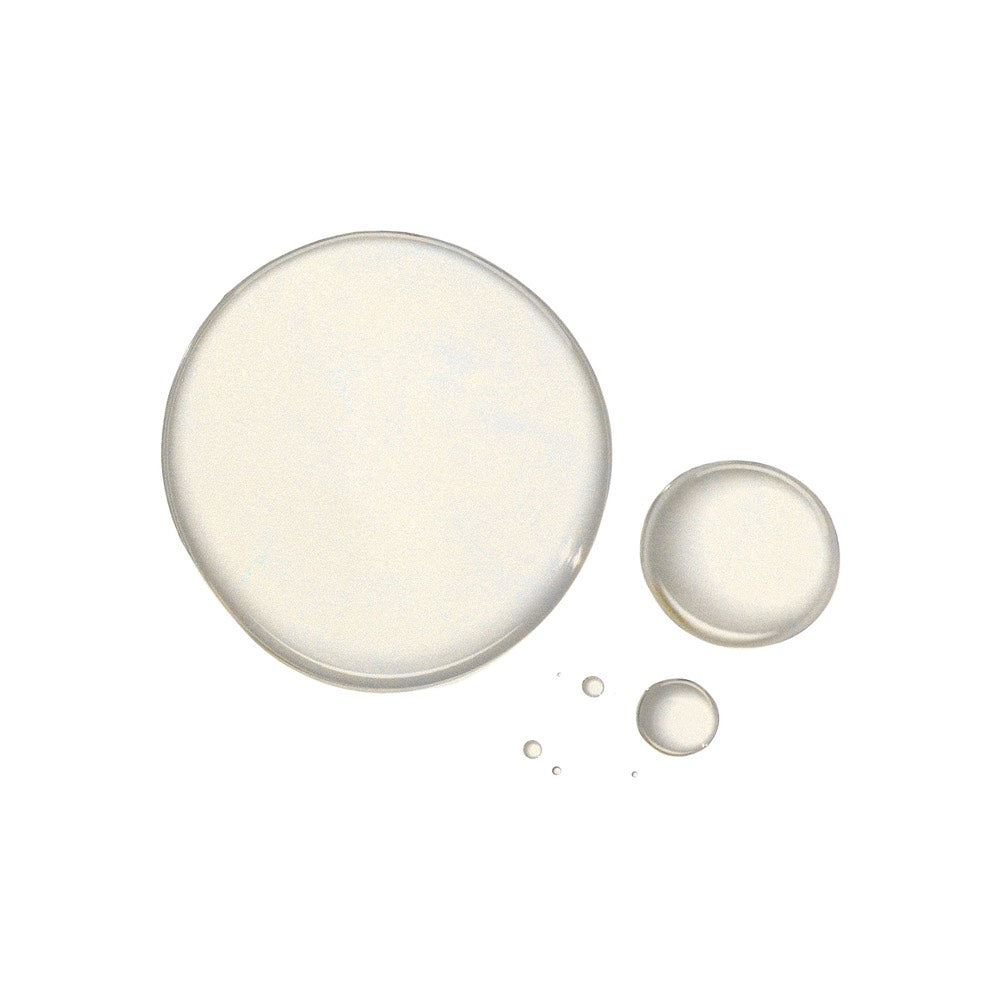 Ein Swatch des True Skin Radiant Priming Serums von Ilia Beauty